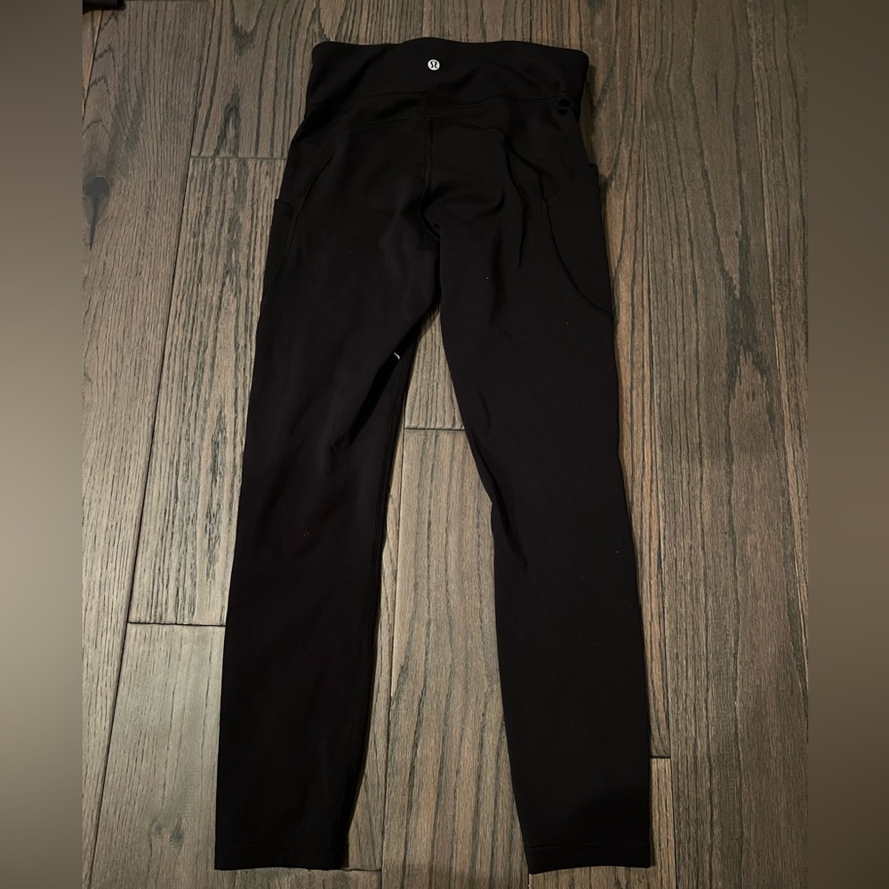 Lululemon Cropped Leggings-with pockets